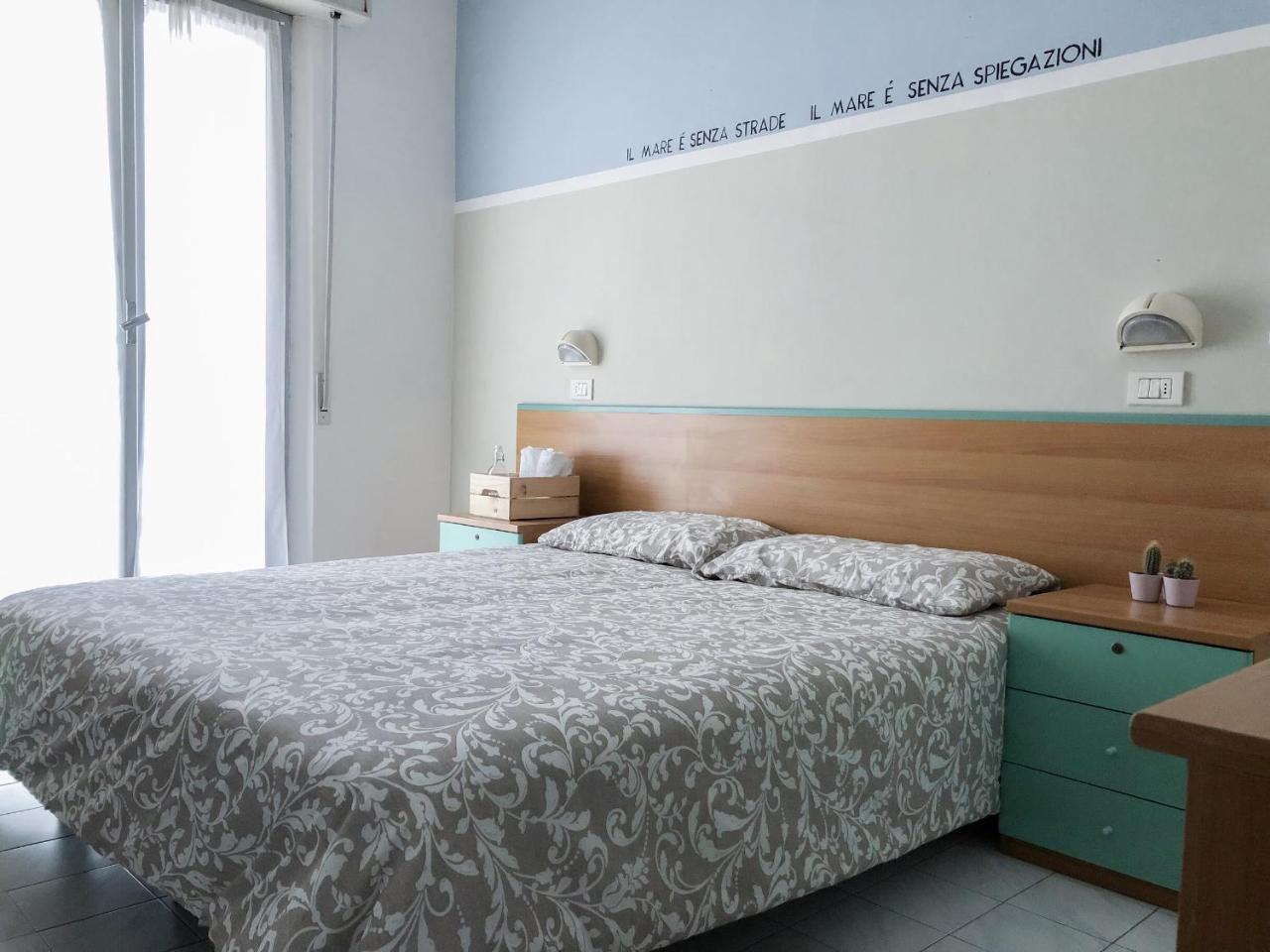 Alba B&B Cattolica Luaran gambar