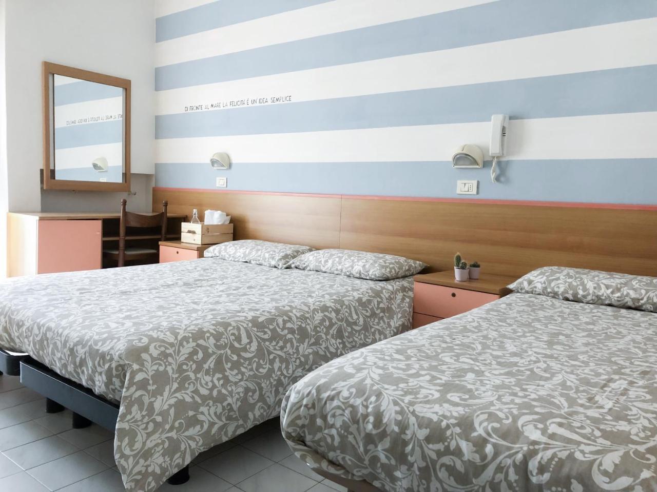 Alba B&B Cattolica Luaran gambar